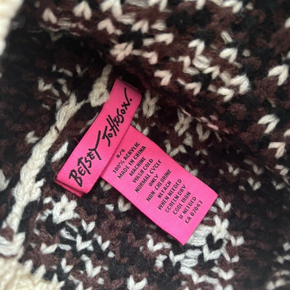 Betsey Johnson Brown and Cream Knit Beanie - Picture 4 of 4